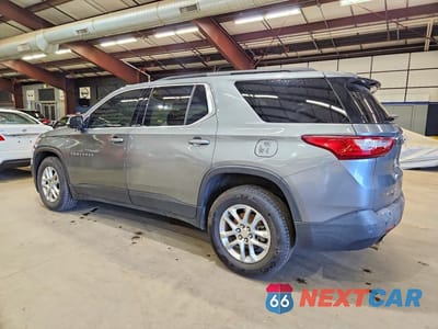 Drugie zdjęcie samochodu z przodu: 2020 CHEVROLET TRAVERSE LT VIN:1GNEVGKW8LJ256216 - miniatura