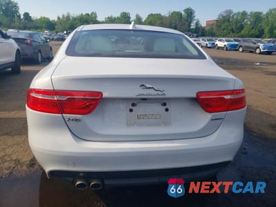 Zdjęcie 6 z 12 samochodu: 2017 JAGUAR XE PRESTIGE VIN:SAJAK4BN9HA971696 - miniatura