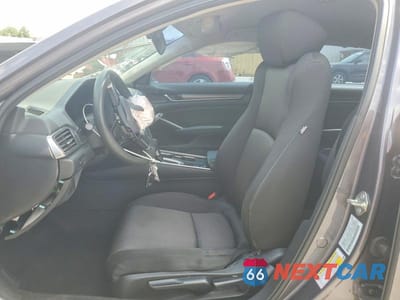 Zdjęcie 7 z 12 samochodu: 2018 HONDA ACCORD LX VIN:1HGCV1F13JA258160 - miniatura