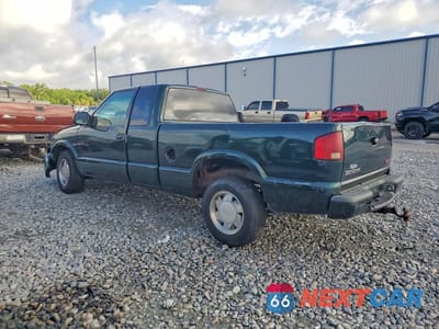 Drugie zdjęcie samochodu z przodu: 2002 GMC SONOMA VIN:1GTCS195828178707 - miniatura