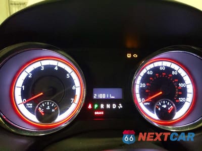 Zdjęcie 9 z 13 samochodu: 2013 DODGE GRAND CARAVAN SE VIN:2C4RDGBG1DR603033 - miniatura