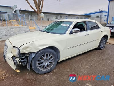 2010 CHRYSLER 300 TOURING 2C3CA5CVXAH319325 - główne zdjęcie licytacji z USA - miniatura