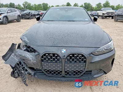 Piąte zdjęcie samochodu w środku: 2022 BMW 430I VIN:WBA53AP08NCJ61658 - miniatura