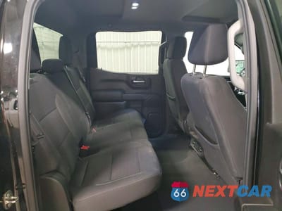 Zdjęcie 10 z 12 samochodu: 2022 CHEVROLET SILVERADO K1500 CUSTOM VIN:1GCPDBEK9NZ545321 - miniatura