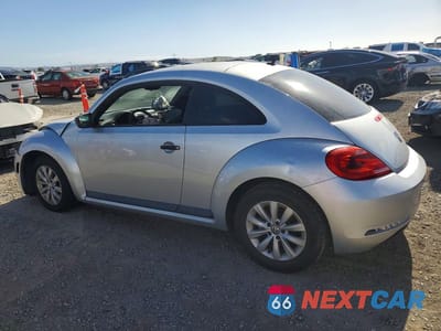Drugie zdjęcie samochodu z przodu: 2014 VOLKSWAGEN BEETLE VIN:3VWFP7AT6EM621381 - miniatura