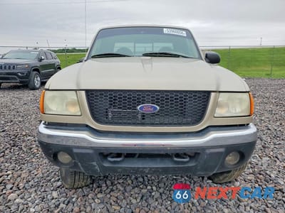 Piąte zdjęcie samochodu w środku: 2002 FORD RANGER SUPER CAB VIN:1FTZR45E02PA51677 - miniatura