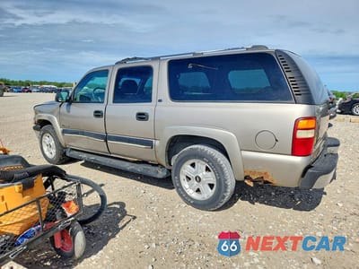 Drugie zdjęcie samochodu z przodu: 2001 CHEVROLET SUBURBAN K1500 VIN:3GNFK16T11G115481 - miniatura