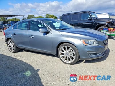Czwarte zdjęcie samochodu z boku: 2016 VOLVO S60 VIN:LYV402FM0GB099911 - miniatura