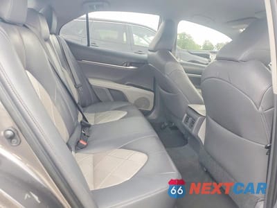 Zdjęcie 10 z 12 samochodu: 2019 TOYOTA CAMRY XLE VIN:4T1B11HK6KU296764 - miniatura