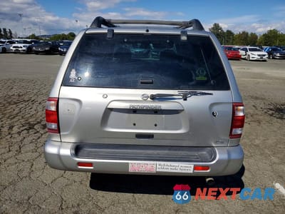 Zdjęcie 6 z 13 samochodu: 2003 NISSAN PATHFINDER SE VIN:JN8DR09X93W711421 - miniatura
