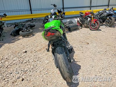 Czwarte zdjęcie samochodu z boku: 2025 KAWASAKI ZX636 K VIN:JKBZXJJ12SA020074 - miniatura