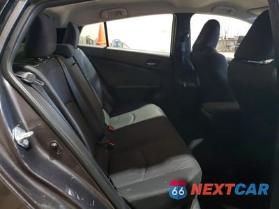 Zdjęcie 10 z 13 samochodu: 2017 TOYOTA PRIUS TWO VIN:JTDKBRFU5H3041848 - miniatura