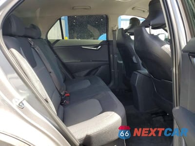 Zdjęcie 10 z 13 samochodu: 2026 KIA NIRO LX VIN:KNDCP3LE7T5323633 - miniatura