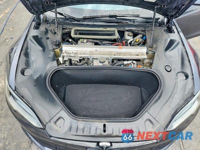 Zdjęcie 11 z 12 samochodu: 2023 TESLA MODEL S VIN:5YJSA1E50PF507279 - miniatura