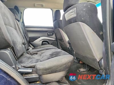 Zdjęcie 11 z 13 samochodu: 2012 MITSUBISHI OUTLANDER SE VIN:JA4JT3AXXCU605241 - miniatura