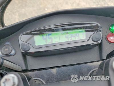 Zdjęcie 7 z 9 samochodu: 2024 KTM 690 SMC R VIN:VBKLSV403RM762760 - miniatura