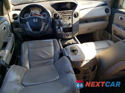 Zdjęcie 8 z 13 samochodu: 2012 HONDA PILOT TOURING VIN:5FNYF3H99CB007010 - miniatura