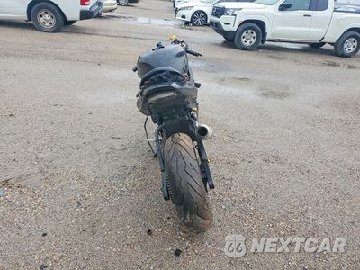 Czwarte zdjęcie samochodu z boku: 2005 SUZUKI GSX-R750 K VIN:JS1GR7JA952108272 - miniatura