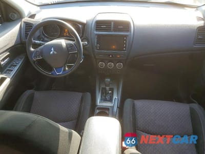 Zdjęcie 8 z 13 samochodu: 2018 MITSUBISHI RVR SE VIN:JA4AJ3AU8JU601665 - miniatura