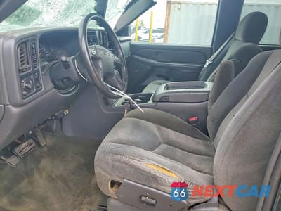 Zdjęcie 7 z 12 samochodu: 2004 CHEVROLET SILVERADO K1500 VIN:2GCEK19T741154847 - miniatura