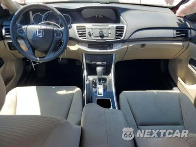 Zdjęcie 8 z 12 samochodu: 2015 HONDA ACCORD LX VIN:1HGCR2F38FA270405 - miniatura