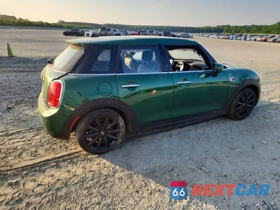 Trzecie zdjęcie samochodu z tyłu: 2020 MINI COOPER VIN:WMWXU7C04L2M10409 - miniatura
