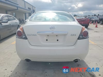 Zdjęcie 6 z 12 samochodu: 2008 NISSAN ALTIMA 2.5 VIN:1N4AL21E28N545011 - miniatura