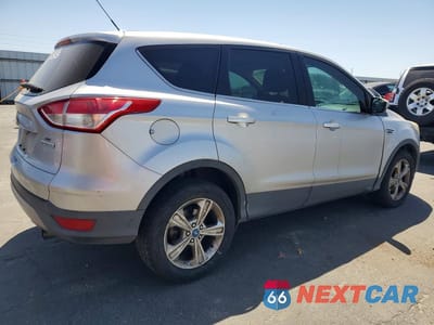 Trzecie zdjęcie samochodu z tyłu: 2013 FORD ESCAPE SE VIN:1FMCU0GX5DUB24974 - miniatura