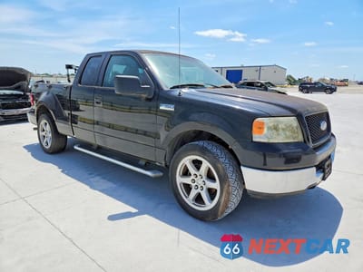 Czwarte zdjęcie samochodu z boku: 2005 FORD F150 VIN:1FTPX02595KD45218 - miniatura