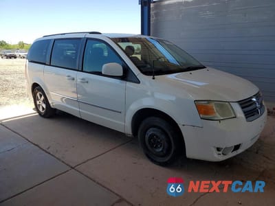 Czwarte zdjęcie samochodu z boku: 2010 DODGE GRAND CARAVAN SXT VIN:2D4RN5D12AR135080 - miniatura