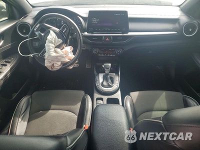 Zdjęcie 8 z 12 samochodu: 2024 KIA FORTE GT LINE VIN:3KPF54AD3RE744720 - miniatura