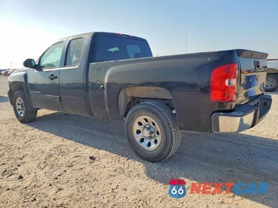 Drugie zdjęcie samochodu z przodu: 2010 CHEVROLET SILVERADO C1500 LS VIN:1GCSCREA1AZ263911 - miniatura