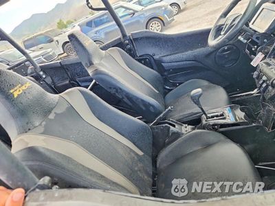 Piąte zdjęcie samochodu w środku: 2023 KAWASAKI TERYX UTILITY VEHICLE VIN:JKARTCB1XPB501900 - miniatura