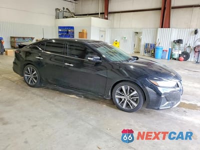 Czwarte zdjęcie samochodu z boku: 2020 NISSAN MAXIMA SL VIN:1N4AA6DV8LC373564 - miniatura