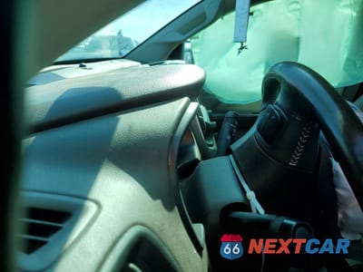 Zdjęcie 8 z 12 samochodu: 2015 GMC CANYON SLT VIN:1GTG6CE36F1136184 - miniatura