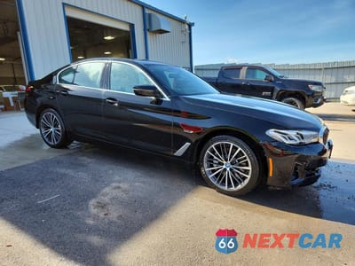 Czwarte zdjęcie samochodu z boku: 2023 BMW 530E VIN:WBA13AG0XPCN67524 - miniatura