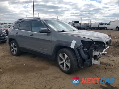 Czwarte zdjęcie samochodu z boku: 2021 JEEP CHEROKEE LIMITED VIN:1C4PJMDX3MD227966 - miniatura