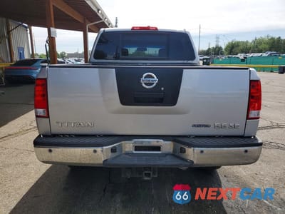 Zdjęcie 6 z 12 samochodu: 2010 NISSAN TITAN SE VIN:1N6BA0EC5AN324586 - miniatura