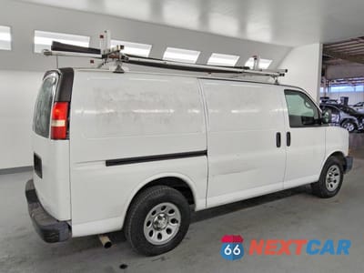 Trzecie zdjęcie samochodu z tyłu: 2014 CHEVROLET EXPRESS G1500 VIN:1GCSGAFX1E1201518 - miniatura
