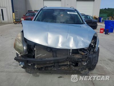 Piąte zdjęcie samochodu w środku: 2014 NISSAN ROGUE SELECT S VIN:JN8AS5MT7EW101173 - miniatura