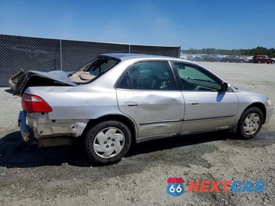 Trzecie zdjęcie samochodu z tyłu: 1998 HONDA ACCORD LX VIN:1HGCG164XWA014517 - miniatura