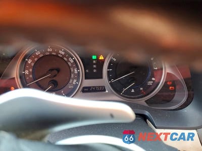Zdjęcie 9 z 12 samochodu: 2010 LEXUS IS 250 VIN:JTHBF5C26A5121183 - miniatura
