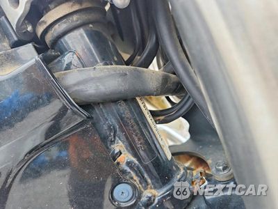 Zdjęcie 10 z 10 samochodu: 2006 YAMAHA XVZ13 CT VIN:JYAVP18E96A003064 - miniatura
