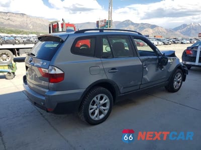 Trzecie zdjęcie samochodu z tyłu: 2010 BMW X3 XDRIVE30I VIN:WBXPC9C42AWJ39542 - miniatura