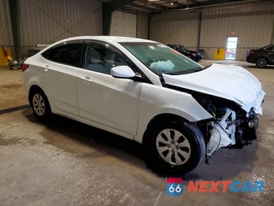 Czwarte zdjęcie samochodu z boku: 2016 HYUNDAI ACCENT SE VIN:KMHCT4AE6GU102097 - miniatura