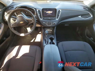 Zdjęcie 8 z 12 samochodu: 2022 CHEVROLET MALIBU LT VIN:1G1ZD5ST2NF158773 - miniatura