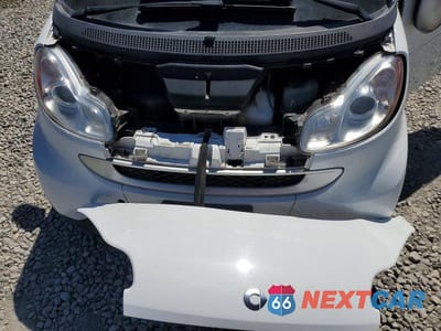 Zdjęcie 11 z 13 samochodu: 2012 SMART FORTWO PURE VIN:WMEEJ3BA3CK573821 - miniatura