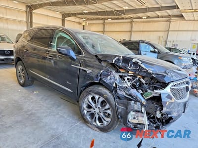 Czwarte zdjęcie samochodu z boku: 2021 BUICK ENCLAVE AVENIR VIN:5GAEVCKW8MJ131981 - miniatura