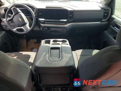 Zdjęcie 8 z 12 samochodu: 2025 CHEVROLET SILVERADO K2500 HEAVY DUTY LT VIN:1GC1KNE79SF318779 - miniatura