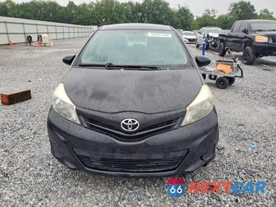 Piąte zdjęcie samochodu w środku: 2012 TOYOTA YARIS 5-DOOR LE VIN:JTDKTUD34CD526821 - miniatura